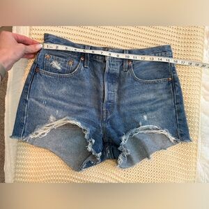 Levi Denim Cut Off Shorts Size 29